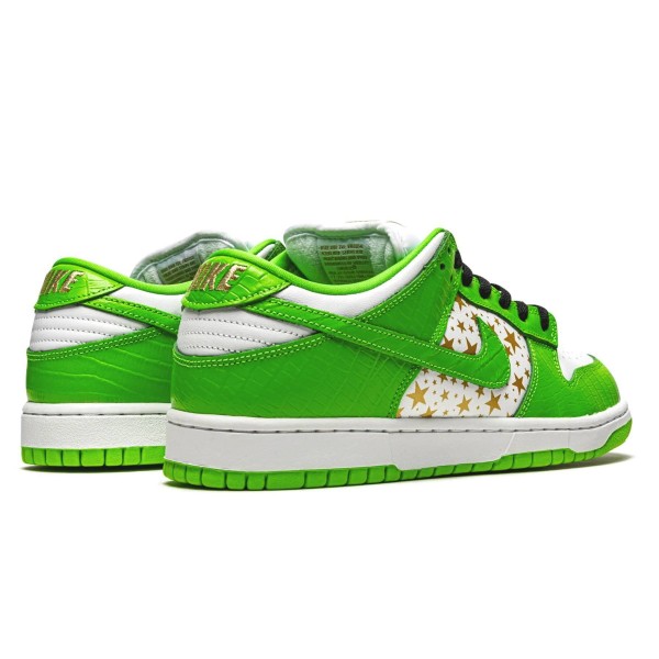 Supreme x Nike Dunk Low OG SB QS ‘Mean Green’